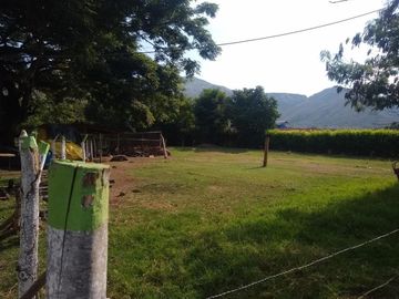 lote en venta en mediacanoa. Cod V14277