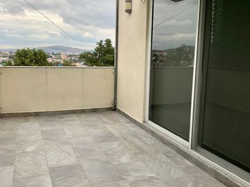 Venta de departamento en Circuito Novelistas Ciudad Satélite