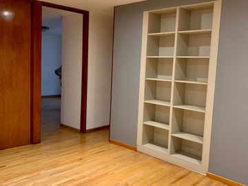 Venta de departamento en Circuito Novelistas Ciudad Satélite