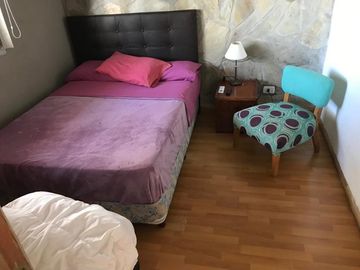Casa para 2 Familias en venta en Bernal Centro