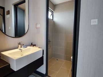 Hunian Cantik Attic Room Menarik di Cluster Leonora Gading Serpong