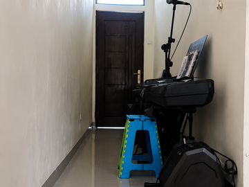 Rumah 2 Lantai Semi Furnished di Perum Bayur Sarana Indah, Sepatan - Tangerang