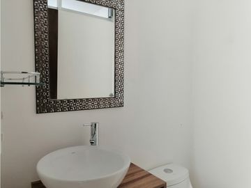 CASA EN VENTA CON ROOF GARDEN EN EL REFUGIO EL MARQUES QUERETARO GCA