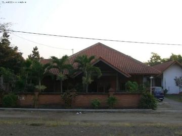 Rumah Jambangan, STRATEGIS