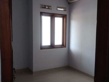 Rumah 2 lantai dalam komplek permata depok regency