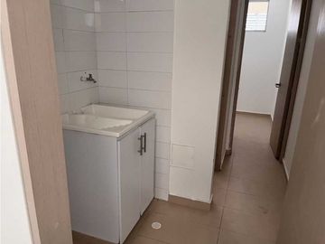 SE VENDE HERMOSO APARTAMENTO EN PORTAL DE GENOVEZ