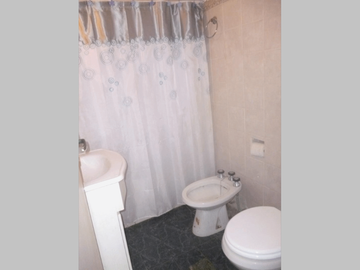OPORTUNIDAD - PH en Venta en Almagro 3 ambientes c dependencia 60 m2, 2° por escalera - Sarmiento 3800