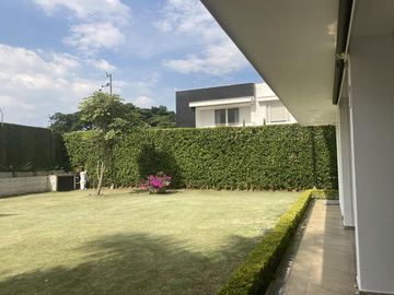 casa en venta en parcelaciones pance. Cod V107811
