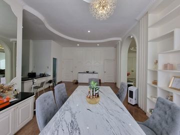 Villa Jumbo Komplek Taman Polonia 5