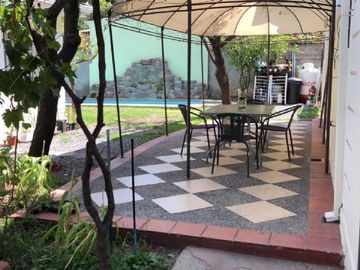 DOS CASAS SECTOR H. MAGALLANES, COLON, CUARTO CENTENARIO