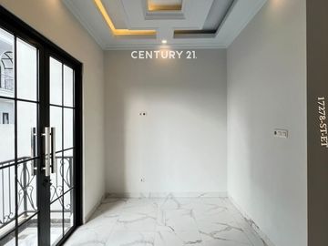Dijual Rumah Brandnew Di Dalam Townhouse Di Lokasi Strategis