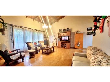 Chalet en venta en barrio Villa Primera