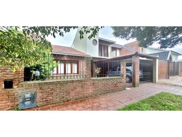 Chalet en venta en barrio Villa Primera