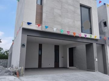 CASA EN VENTA EN MONTERREY CUMBRES ELITE PRIVADA VESUBIO