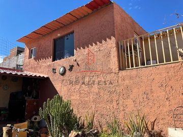 Casa Venta Cerro de la Cruz 2,000,000 Esttor R132
