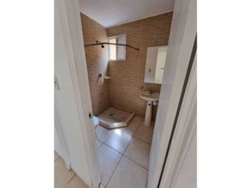 VENDO CASA,  EN LA ARBOLEDA 3R