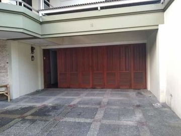 Rumah Mewah dan Asri di Gegerkalong