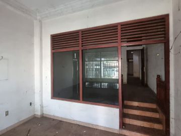 DIJUAL RUMAH LAMA HITUNG TANAH at Jl GARUT, MENTENG, JAKPUS