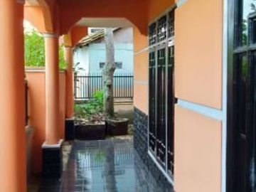 Rumah kokoh dan luas di Banjaran | NICKALSON