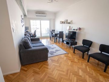VENTA SEMIPISO 3AMB CON BALCÓN AL FRENTE