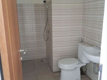 Apt. Puncak Bukit Golf view city
