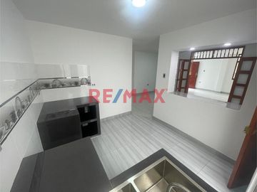 ✨ ¡Descubre la comodidad y estilo de vivir en Trujillo! ✨

🏢 Te presentamos un departamento flat exclusivo, situado en la tranquila zona de Las Casu
