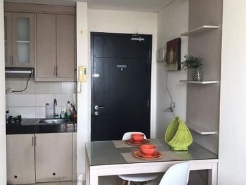 JUAL Apartemen Gardenia Boulevard 1BR furnish cozy lantai 6