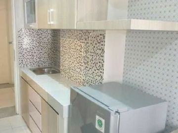 Apt. Puncak Dharmahusada, Baru Gress 100% View City Full Furnished Mewah
