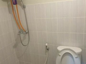 Apt. Puncak Dharmahusada, Baru Gress 100% View City Full Furnished Mewah