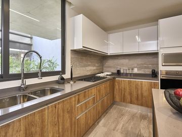 ARUNA RESIDENCIAL CASA No. 7 Contadero