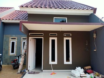Townhouse Dekat Gate Tol Desari Rangkapan Jaya