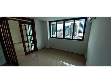 Venta de  apartamento en Marbella, Ph Brisas Marbella