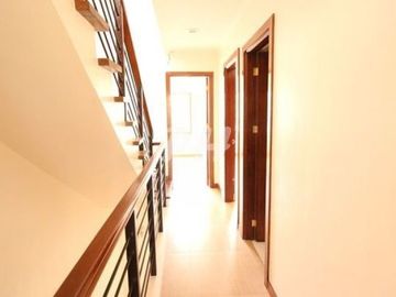 Moderm Townhouse for Sale in West Fairview near Commonwealth Avenue PH569