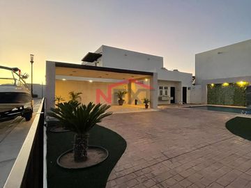 SE VENDE - CASA EN CONDOMINIOS TETAKAWI