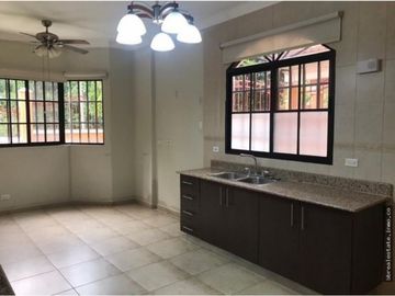 Se vende casa en Clayton, Clayton Village