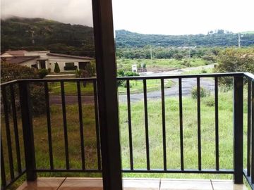 VENDO ALQUILO CASA ESTILO DUPLEX