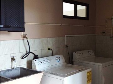 VENDO ALQUILO CASA ESTILO DUPLEX