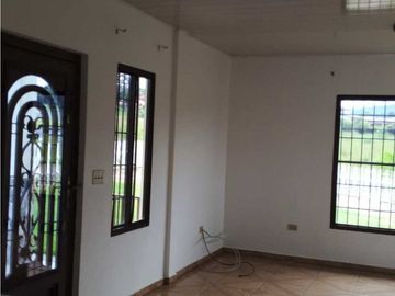VENDO ALQUILO CASA ESTILO DUPLEX