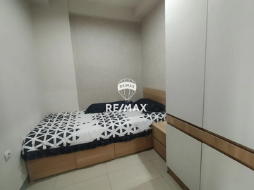 Dijual 2BR Oak Tower B Lantai 11 – View Kolam Renang, Full Furnish, AJB Ready, Siap KPA