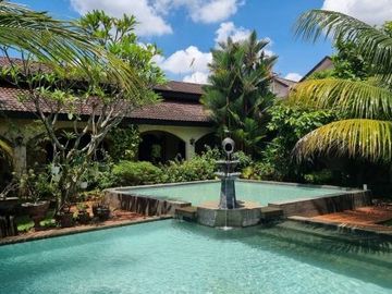 DIJUAL RUMAH MEGAH dan LUAS at Jl SAWO / AMPERA (SANGAT MENARIK)