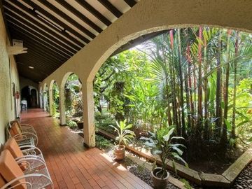 DIJUAL RUMAH MEGAH dan LUAS at Jl SAWO / AMPERA (SANGAT MENARIK)