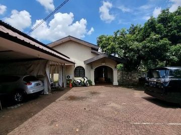 DIJUAL RUMAH MEGAH dan LUAS at Jl SAWO / AMPERA (SANGAT MENARIK)