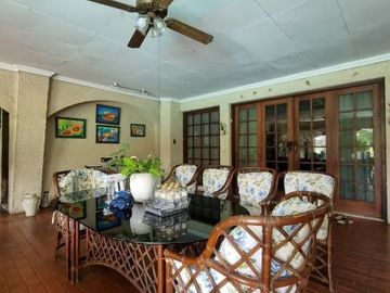 DIJUAL RUMAH MEGAH dan LUAS at Jl SAWO / AMPERA (SANGAT MENARIK)