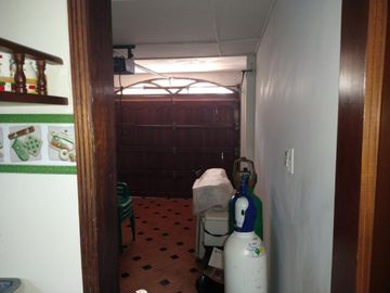 casa en arriendo/venta en la cumbre. Cod V101466