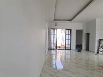 Dijual Rumah Griyaloka Jl Hanjuang Raya Sektor 1.1 Tangerang Banten Lokasi Strategis Baru Bangun