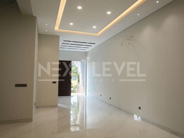 Dijual rumah di the mansion Pakuwon indah Surabaya barat