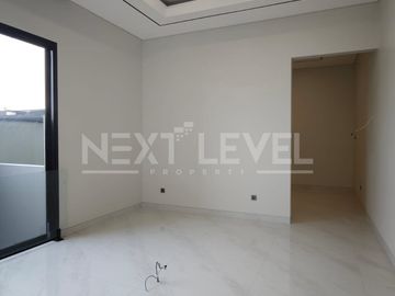 Dijual rumah di the mansion Pakuwon indah Surabaya barat