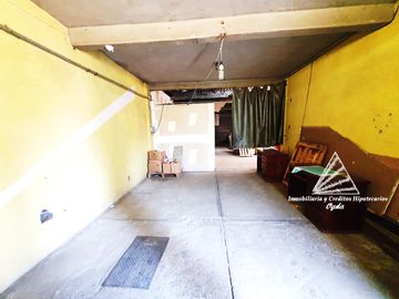 VENTA DE CASA EN CON LOCALES COMERCIALES Y BODEGA VILLA DE GUADALUPE ECATEPEC