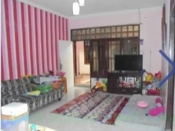 Rumah murahh Rungkut Asri 200m2 harga 1,5M nego