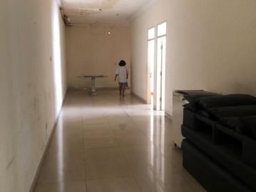 Rumah+Gudang Raya Kenjeran, Strategis